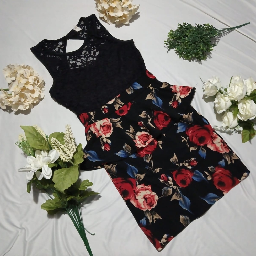 Floral Black and Red Lace Dress